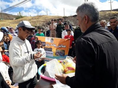 همایش پیاده روی خانوادگی در شهرستان کوثر برگزار شد
