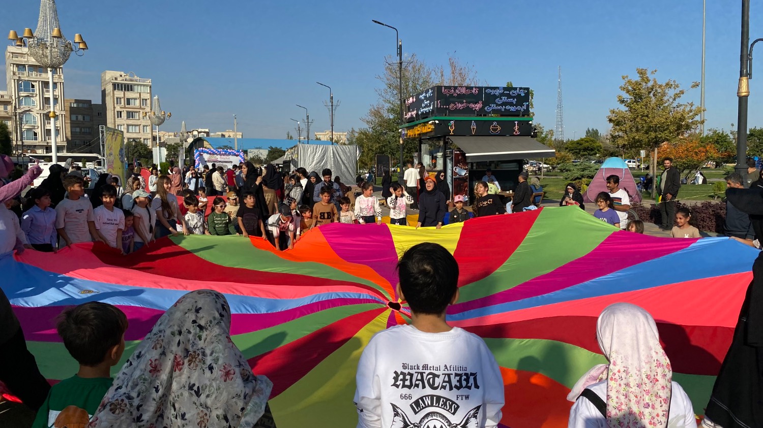 «شهر برای کودکان، بازی برای همه»؛ جشنواره «کودکان ماکان» در شورابیل برگزار شد
