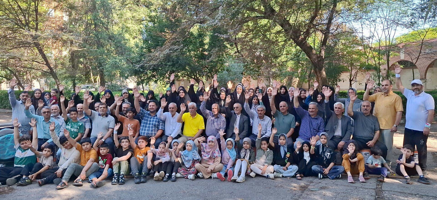 همایش پیاده روی خانوادگی در آزادشهر