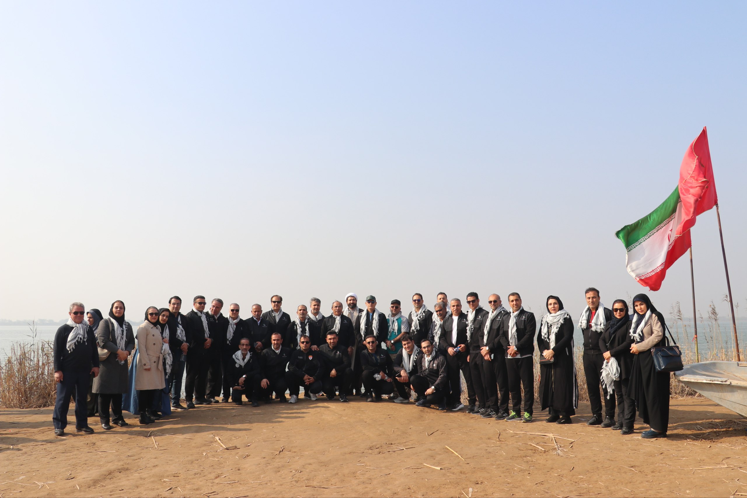 رئیس هیئت ورزش‌های همگانی استان اردبیل در یادمان شهدای علقمه حضور یافت