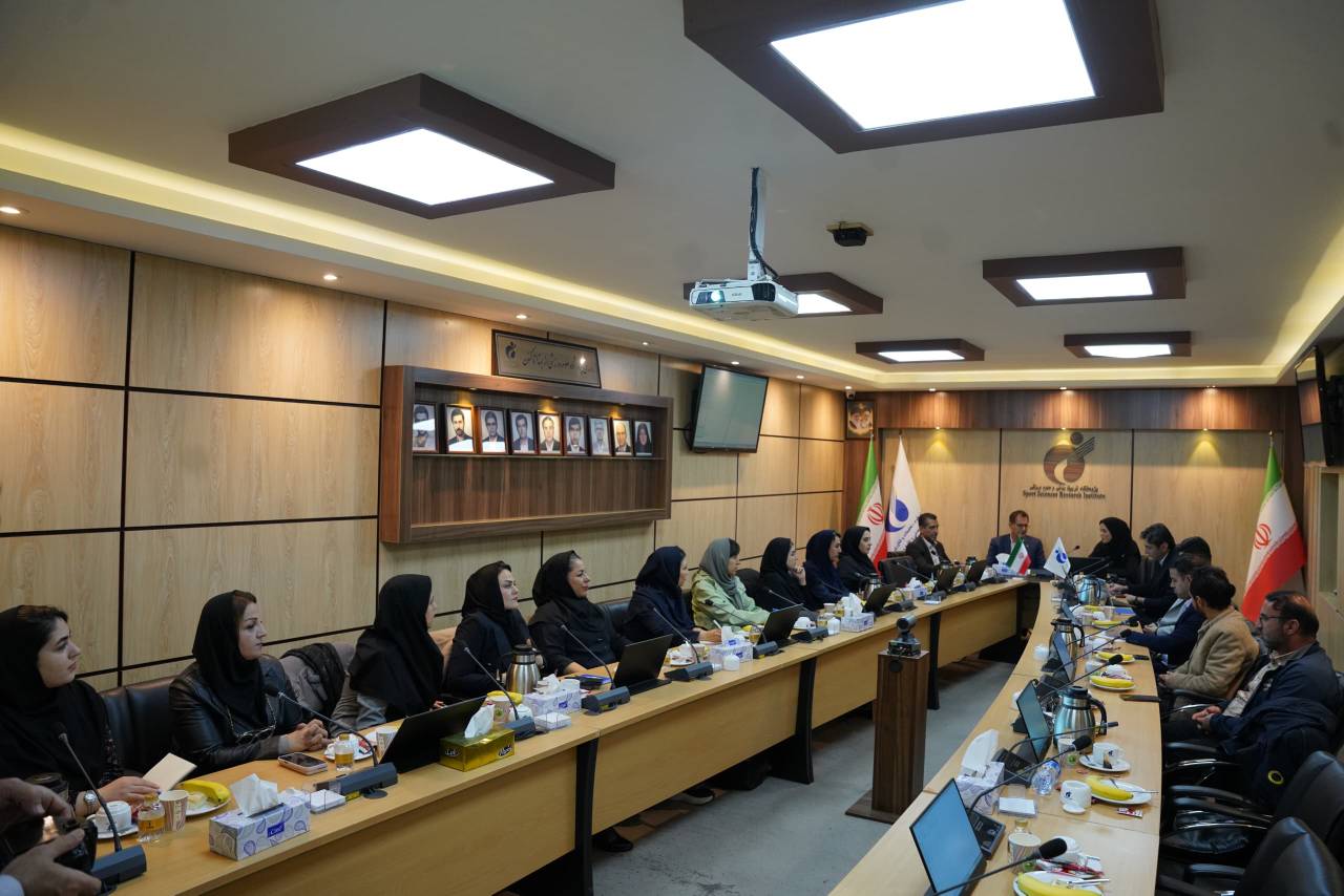 برگزاری گردهمایی روسای کمیته‌های استانی انجمن بازی و ورزش کودکان