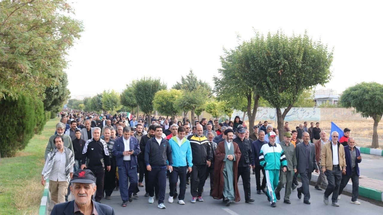 برگزاری همایش ۷ هزار نفری صبح و نشاط در سنقر و کلیایی/ همراه با پخش زنده از شبکه ۳ سیما