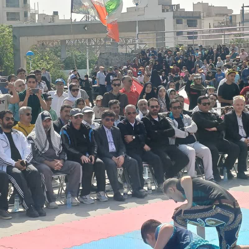 برگزاری همایش بزرگ پیاده‌روی خانوادگی صبح و نشاط در مشهد مقدس با حضور دبیر فدراسیون ورزش‌های همگانی 